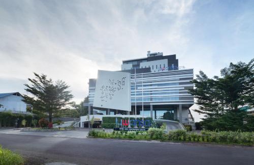 Manado City Centre Hotel | Luwansa Hotel and Convention Center Manado