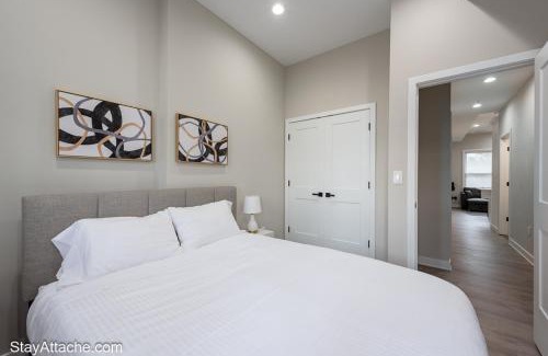 Southeast Apartment | LUX 2BR Apartment in DC with Patio