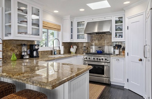 West Newport House | LUX Beachfront Casa de Balboa 229 w/AC - Best Loca