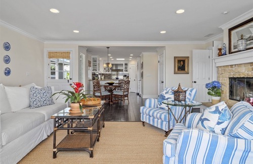 West Newport House | LUX Beachfront Casa de Balboa 229 w/AC - Best Loca