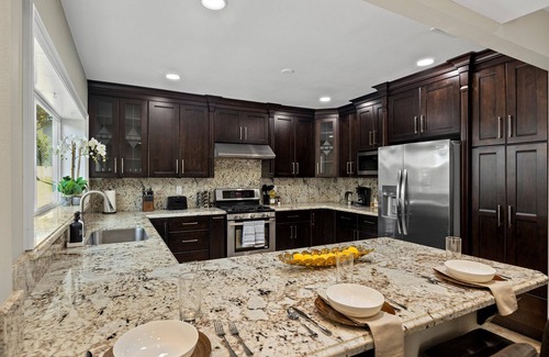 Cypress House | LUX Centrally Located QUIET Home: near Disney, Knotts, Beach