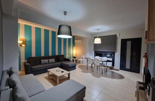 Nea Michaniona Apartment | LUX groundfloor apartment in coastal N.Michaniona