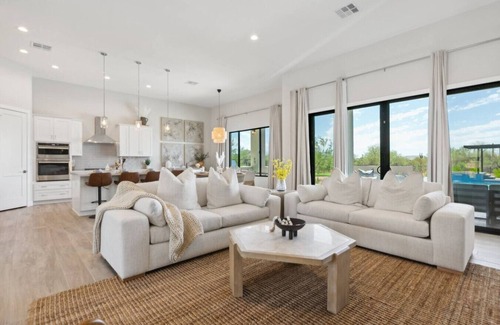 Pinnacle Peak House | Lux Home |Heated Pool|Spa|Golf Sim|Bball Court