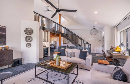 Prescott Cabin | *Lux*Home with Guest House*5min from Downtown*