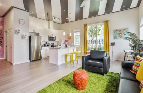 Downtown Baltimore Apartment | Lux House Of Champagne 2BR 2BA Free Parking & Wifi