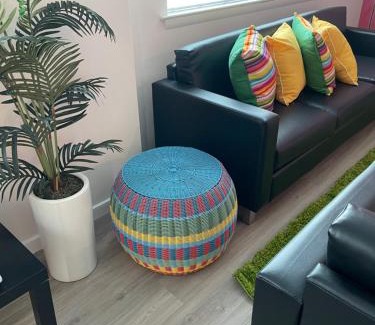 Downtown Baltimore Apartment | Lux House Of Champagne 2BR 2BA Free Parking & Wifi