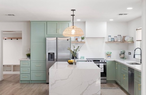 Pointe Scottsdale House | LUX Long Term Stay - Chef's Kitchen, Golf, Fire Pit, BBQ Island and more!