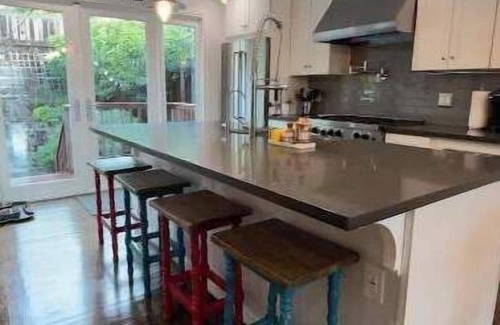 Lakeshore House | Lux Urban Oasis near SFSU/Airport/BART and shops