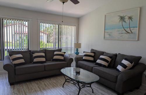 Sarasota Villa | LUX VILLAs on beautiful Palmer Ranch