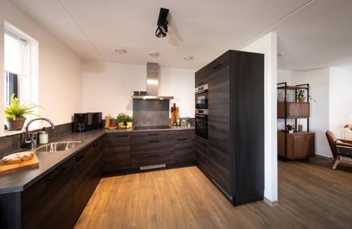 Thorn Villa | Luxe 16p - Eight Bedroom Villa, Sleeps 16