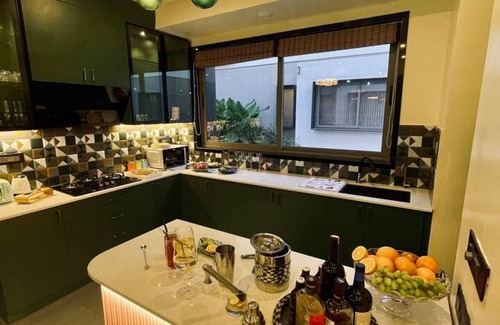 Kudal Villa | Luxe 3bhk Villa Kosha Pvt Pool - 2km to Beach