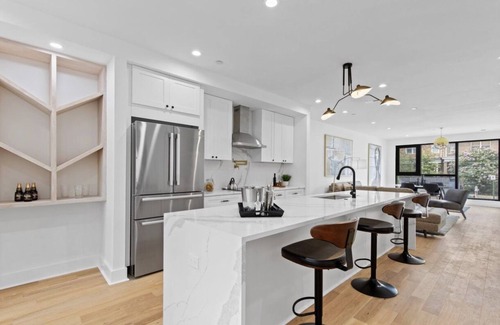 Trinidad Condo | Luxe 3BR Oasis in H StreetnCorridor w/Backyard!