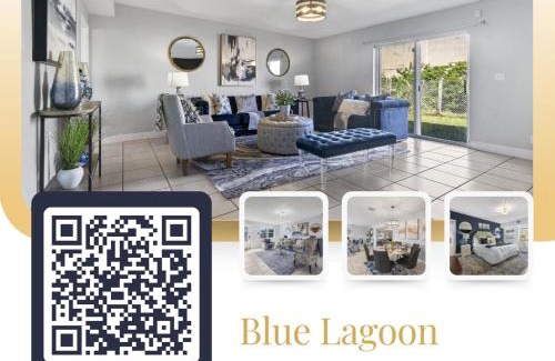 West Palm Beach House | Luxe 4br Escape Pet-friendly Outdoor Lounge