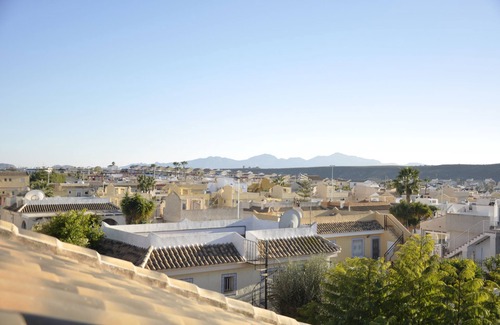 Mazarron Villa | Luxe 6P Kindervriendelijke Villa met Zwembad, Airco, Internet Wifi, Alarm en BBQ