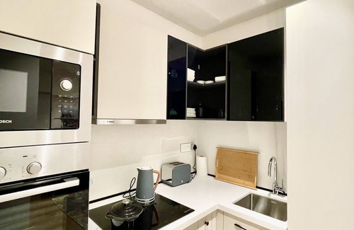 North Ridge Apartment | Luxe Apartment in Accra