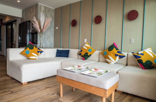 Punta Hermosa Apartment | Luxe Apartment professionally decorated Punta Hermosa