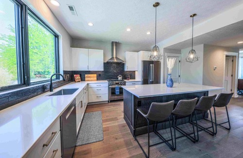 Merion Village House | Luxe at German Village