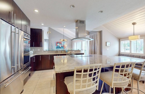 Whitfield House | Luxe bay-view escape with private pool, kayak, grill/ice box, & all-new interior