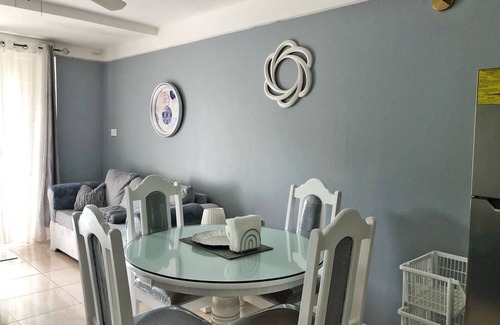 Ocho Rios Apartment | Luxe Beach Front Retreat