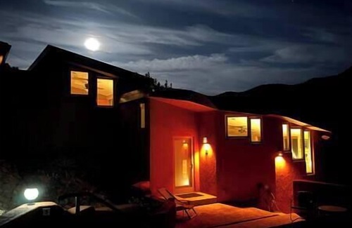 Bisbee House | Luxe Bisbee "Eco-Casita" Retreat in the Mountains with SRT*