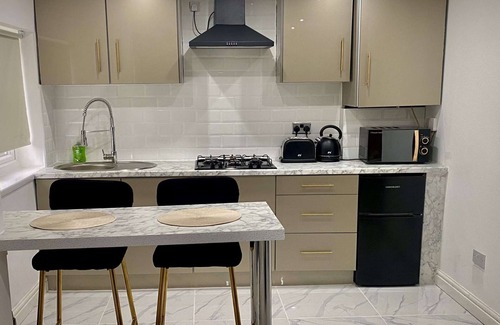 Bradford House | Luxe bungalow