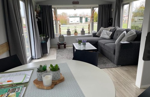 Westergeest Apartment | Luxe chalet Friesland i14 - 5 pers