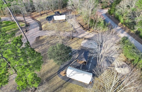 Montgomery House | Luxe Covered Wagon! King Bed - Full Bath - AC/Heat