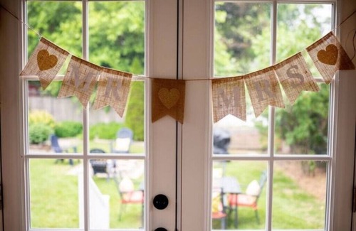 Devon House | Luxe, designer renovation; walk to Tyde wedding venue, shops & beach!n
