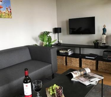 Municipality of Moerdijk Bed & Breakfast | Luxe gastenverblijf Markdijk