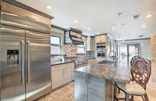 Old Southwest House | Luxe Home w/Backyard Oasis ~ 1 Mi to Midtown