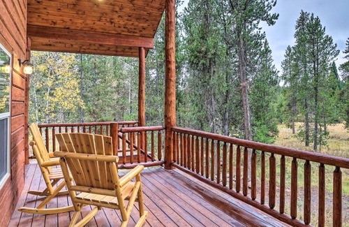 Island Park House | Luxe Island Park Cabin with National Forest Views!