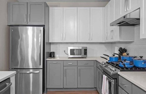 Charlotte Apartment | Luxe King 2BR Suite—in Waverly Charlotte!
