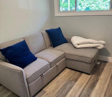 Kitchener House | Luxe Living Prime Location