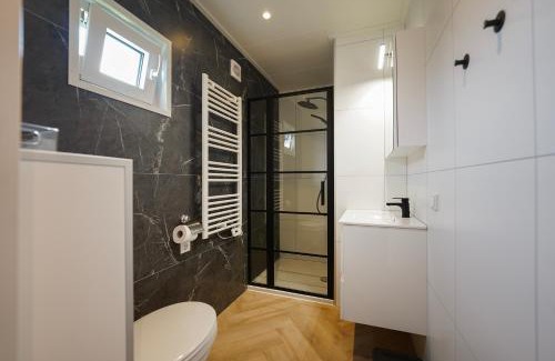 Municipality of Ermelo House | Luxe Lodge 'Bold' nabij bos en Veluwemeer - 4 pers