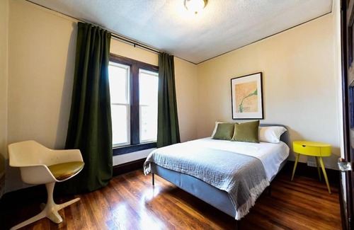 Mexicantown - Southwest Detroit House | Luxe Mid-Century Styled Townhouse #3631