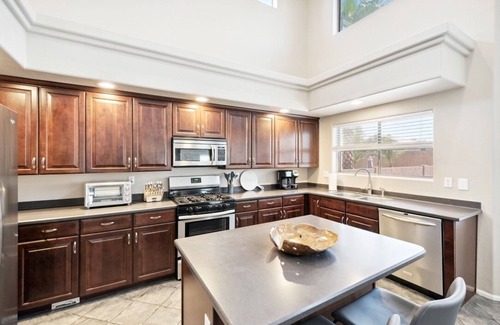 Avondale House | Luxe Private Avondale Getaway w/Pool Near Phoenix