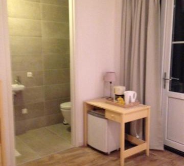 Dishoek Bed & Breakfast | Luxe prive-kamer - studio in villa aan zee, Dishoek, vernieuwd