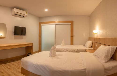 Chiang Rai Hotel | Luxe Villa