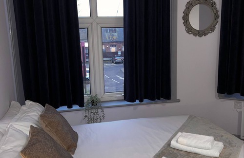 Evelyn Hotel | Luxe Wolf’s Quadruple Ensuite