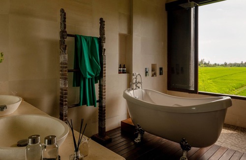Bengkel Villa | LuxeNomads Tanah Lot Oceanview Escape