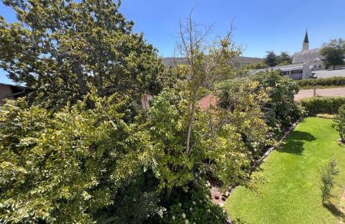 Stellenbosch Central Apartment | Luxery Gem in Stellenbosch