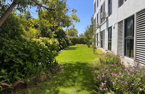 Stellenbosch Central Apartment | Luxery Gem in Stellenbosch