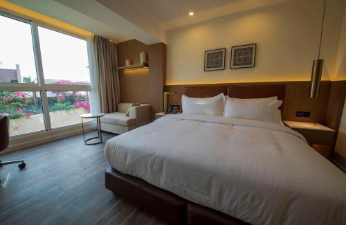 Aqaba Hotel | Luxotel Aqaba Beach Resort & Spa Only 15 years plus