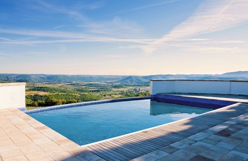 Saint-Jean-de-la-Blaquiere Villa | Luxury villa in the vineyards. The elegance of a new Art de Vivre.