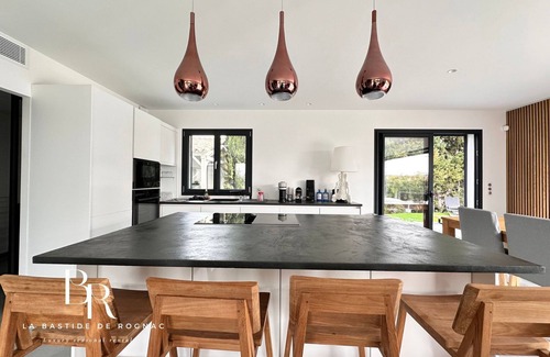 Rognac House | Luxueuse Villa Avec Piscine Chauffée et Salle de Sport Privée
