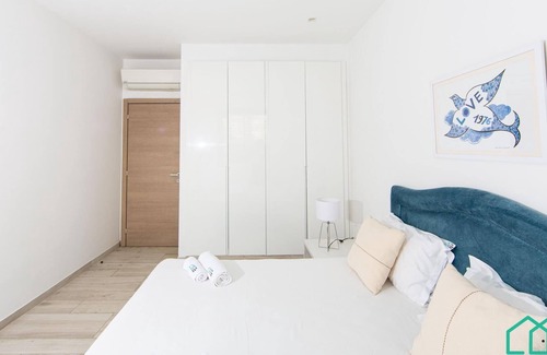 Sidi Daoud Apartment | Luxueux Apt avec Jardin et garage privés @ Marsa