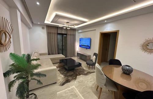 El Menzah 5 Apartment | Luxueux S+2 Menzah5
