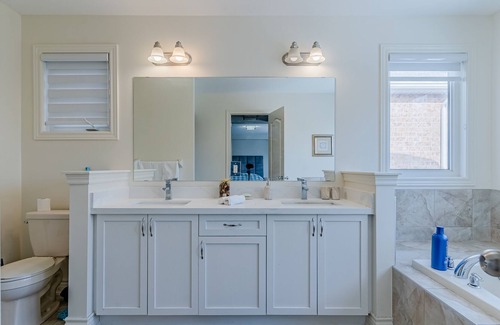 Bradford House | Luxurious House near Fairy Lake Park