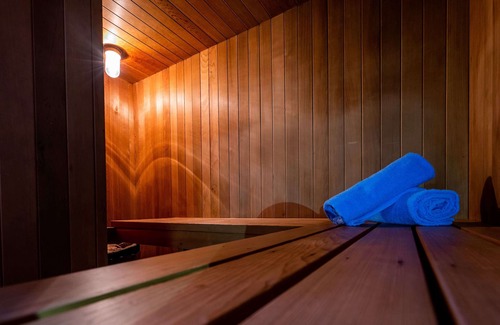 Sainte-Agathe-des-Monts Ski Chalet | Luxurious for two