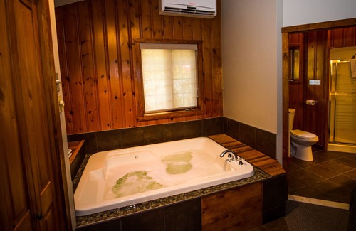 Sainte-Agathe-des-Monts Ski Chalet | Luxurious for two